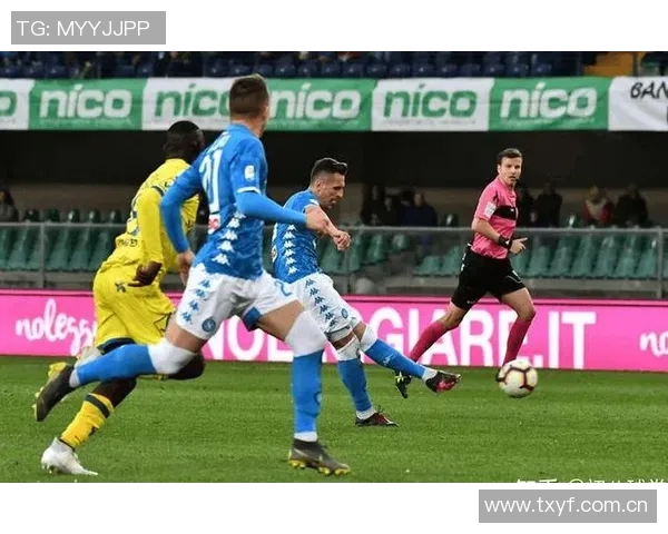 曼城与摩纳哥争夺法乙特鲁瓦18岁前锋德托贝特的转会机会